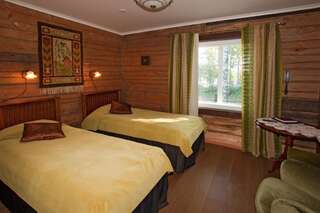 Отель Hotel Sininen Helmi Kiuruvesi Стандартный двухместный номер с 1 кроватью или 2 отдельными кроватями-10